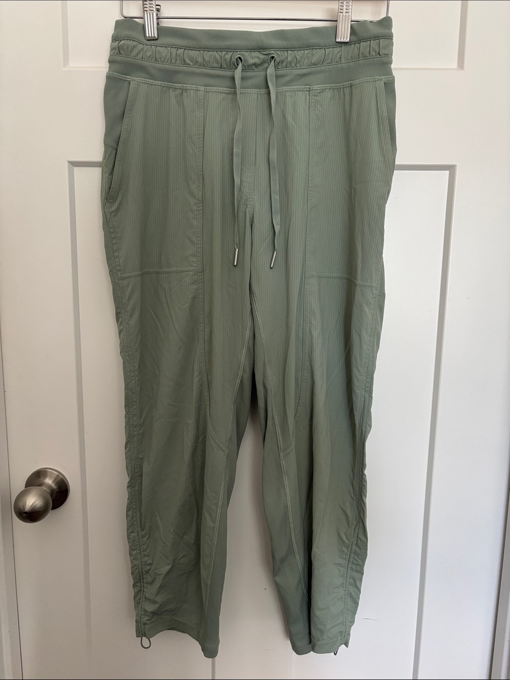 lululemon Dance Studio Mid-Rise Cropped Pant